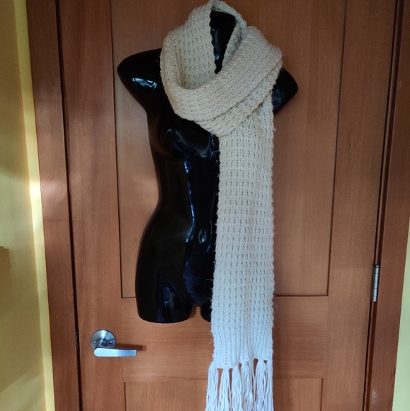 White Fluffy Scarf - Picture 1 of 3